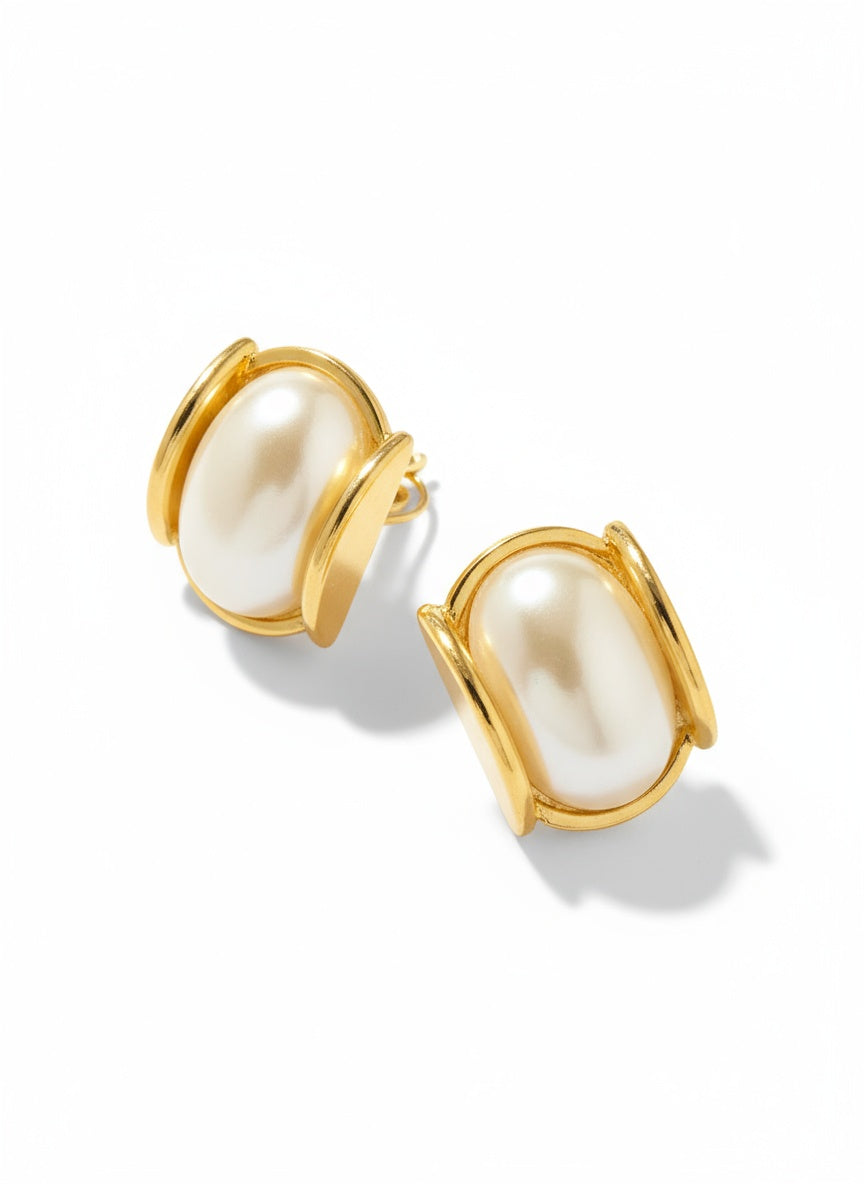 Yves Saint Laurent Vintage YSL Gold Tone Faux Pearl Clip On Earrings Gold Plated 18KG
