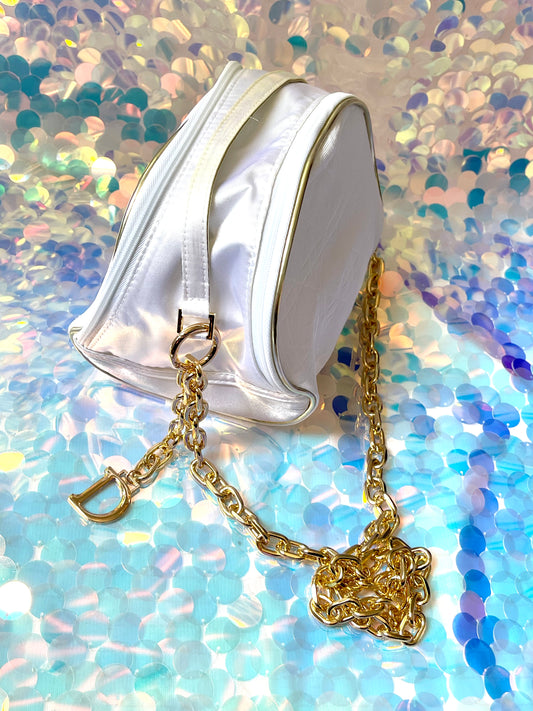 Tocador blanco vintage Dior Beauty &amp; Chain