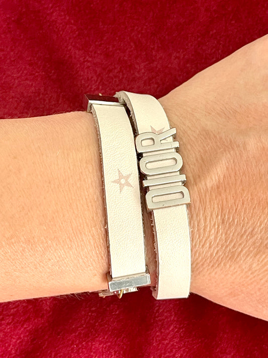 Bracelet en cuir étoile Dior blanc cassé