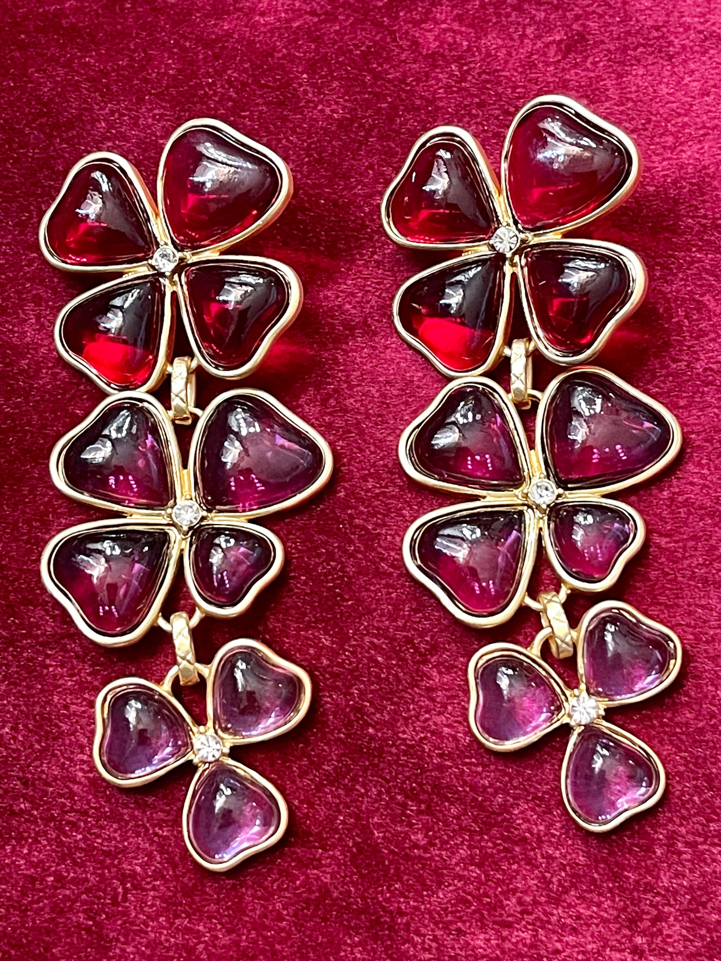 Boucles d'oreilles Trèfle et épingle YSL française émaillée