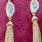 Boucles d'oreilles au design vintage avec cristaux de verre bleu plaqué or