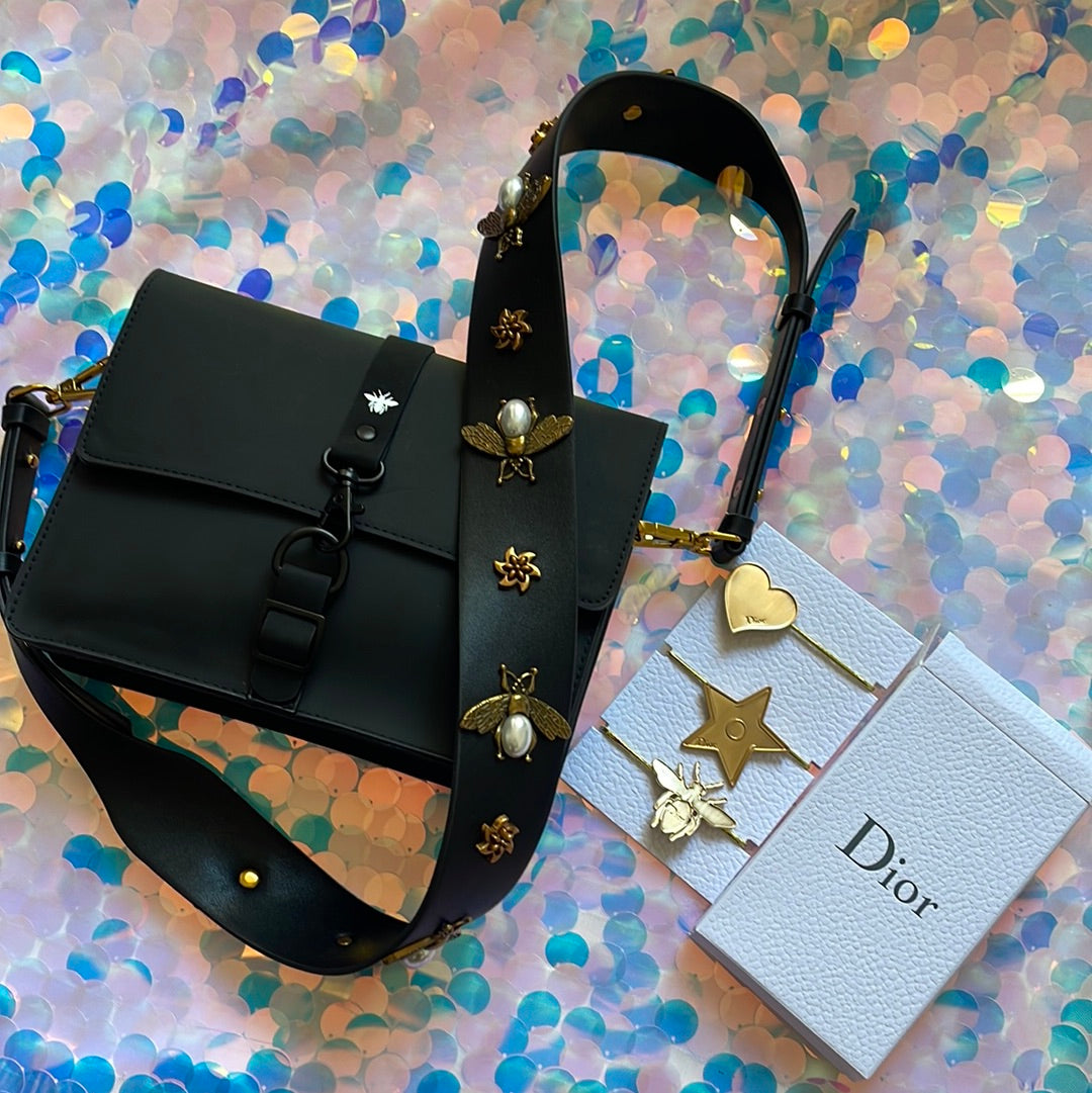 Sac personnalisé Dior Beauty en caoutchouc avec élastiques à cheveux Dior