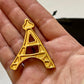Authentique broche Yves Saint Laurent Tour Eiffel vintage
