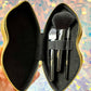 Tocador de labios dorados YSL
