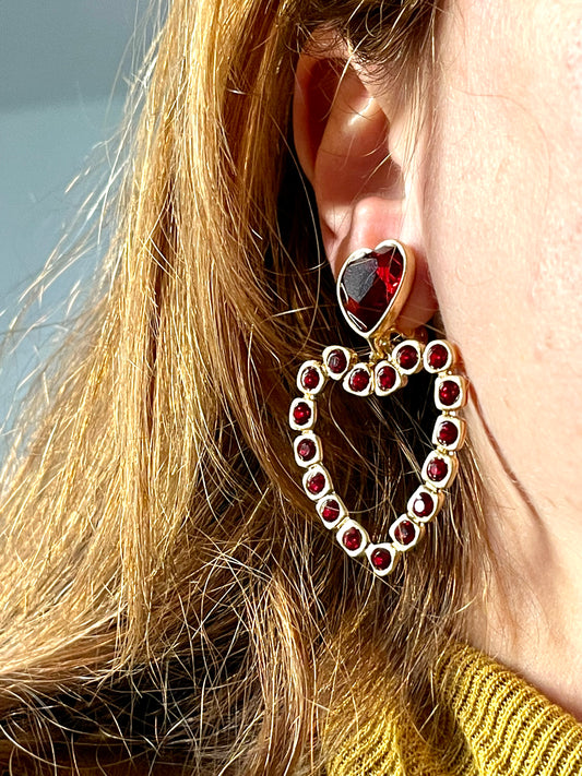 Boucles d'oreilles coeur cristal rouge